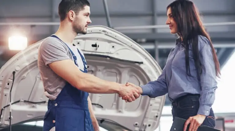 Primer mantenimiento de un auto nuevo